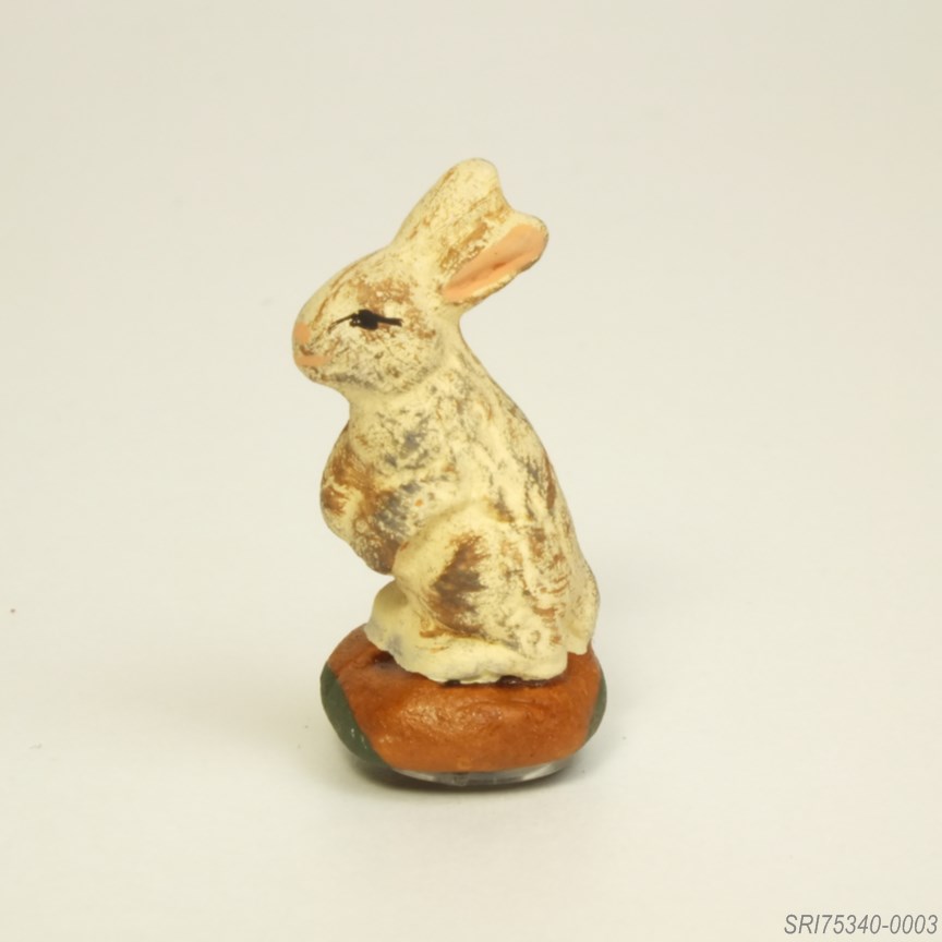 立っているウサギ - サントン人形 7cm