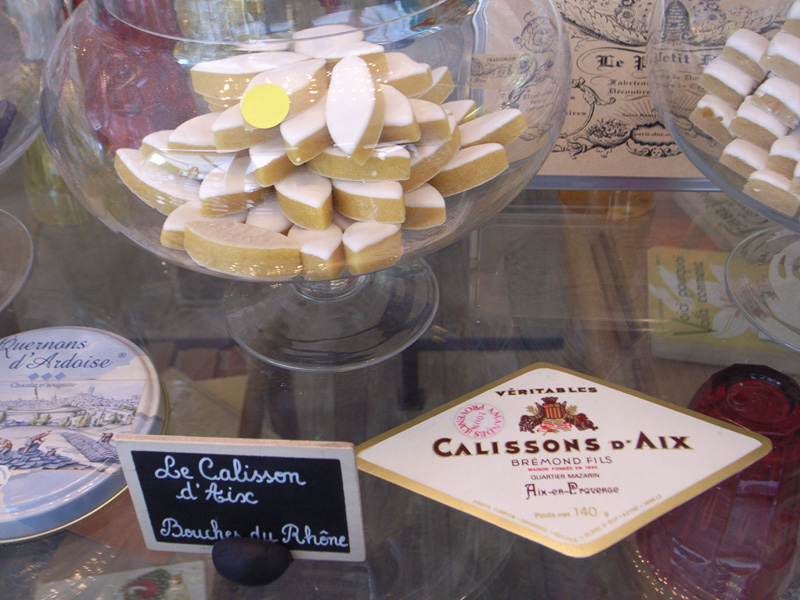 カリソン - 南仏プロバンスの伝統菓子