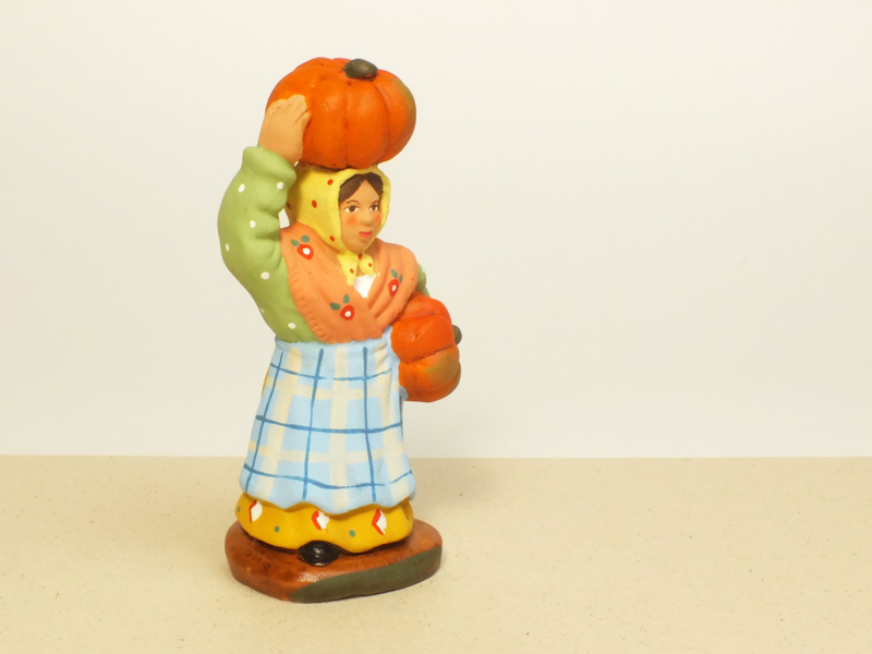 カボチャを持つ人 - サントン人形 7cm