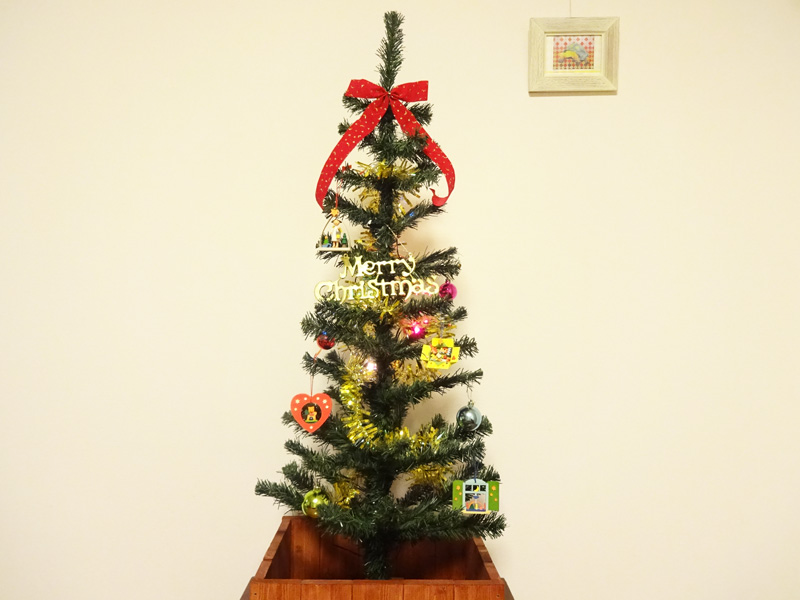 クリスマスツリー - ドイツの木製オーナメント